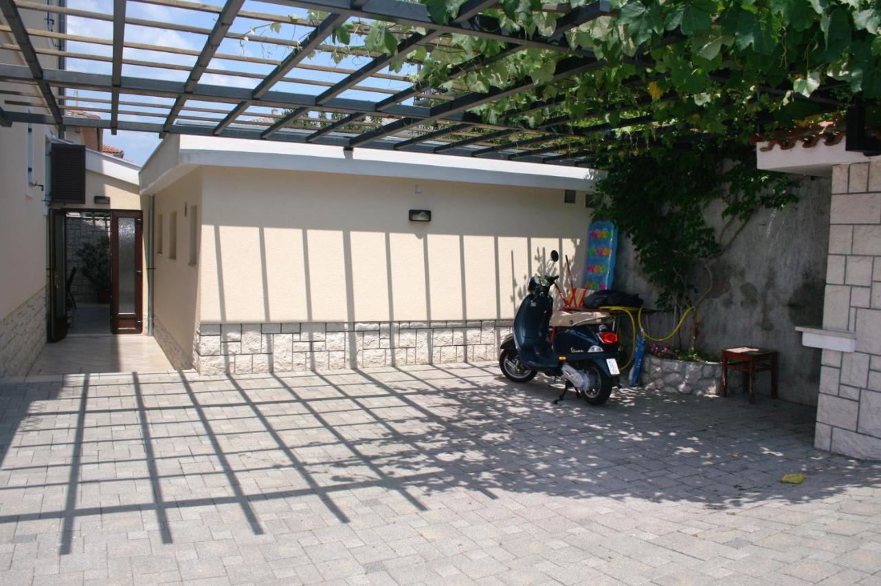 Apartments With A Parking Space Novi Vinodolski - 5593 Kültér fotó