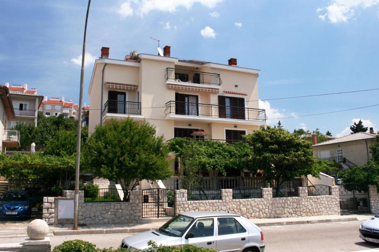 Apartments With A Parking Space Novi Vinodolski - 5593 Kültér fotó