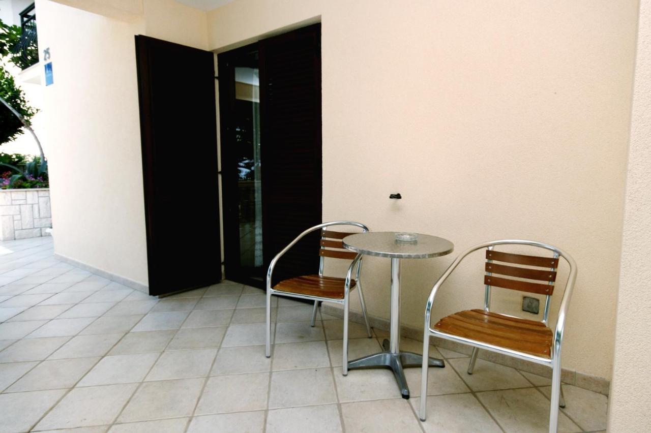 Apartments With A Parking Space Novi Vinodolski - 5593 Kültér fotó